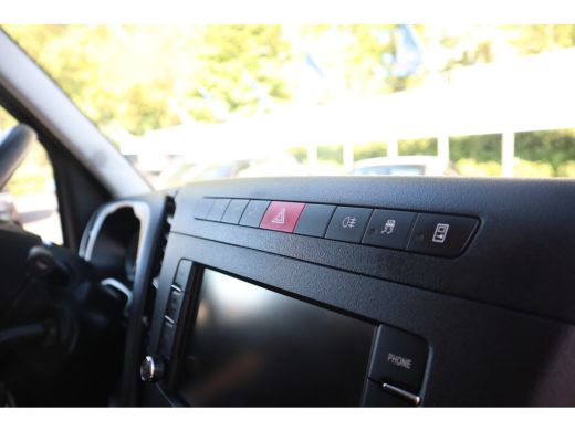 Iveco Daily 35S14V 2.3 352 H3 L-2 Navigatie, L2 H3, Trekhaak, Airco ActivLease financial lease