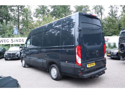 Iveco Daily 35S14V 2.3 352 H3 L-2 Navigatie, L2 H3, Trekhaak, Airco ActivLease financial lease
