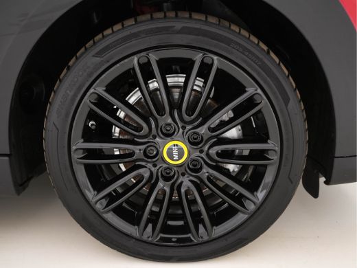 Mini Mini Electric Business Edition 33 kWh [ 3-Fase ] (INCL-BTW) Aut. *PANO | FULL-LEATHER | FULL-LED | HARMAN/KARDO... ActivLease financial lease