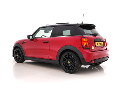Mini Mini Electric Business Edition 33 kWh [ 3-Fase ] (INCL-BTW) Aut. *PANO | FULL-LEATHER | FULL-LED | HARMAN/KARDO... ActivLease financial lease