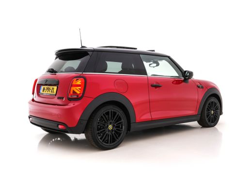 Mini Mini Electric Business Edition 33 kWh [ 3-Fase ] (INCL-BTW) Aut. *PANO | FULL-LEATHER | FULL-LED | HARMAN/KARDO... ActivLease financial lease