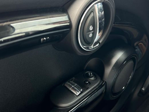 Mini Mini Electric Essential 33 kWh NL AUTO | VIRTUAL COCKPIT | CARPLAY | CRUISE | ActivLease financial lease