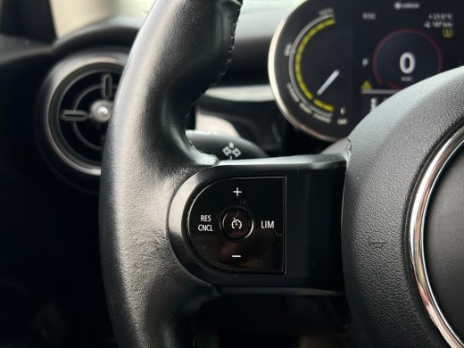 Mini Mini Electric Essential 33 kWh NL AUTO | VIRTUAL COCKPIT | CARPLAY | CRUISE | ActivLease financial lease