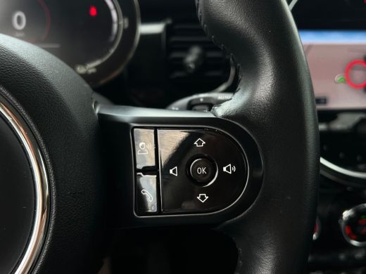 Mini Mini Electric Essential 33 kWh NL AUTO | VIRTUAL COCKPIT | CARPLAY | CRUISE | ActivLease financial lease