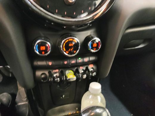 Mini Mini Electric Essential 33 kWh NL AUTO | VIRTUAL COCKPIT | CARPLAY | CRUISE | ActivLease financial lease