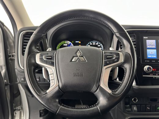 Mitsubishi Outlander 2.4 PHEV Intense AWD (INCL-BTW) *FULL-LED | LEATHER-MICROFIBRE | COMFORT-SEATS | CARPLAY | CAMERA... ActivLease financial lease