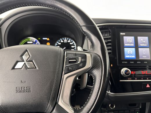 Mitsubishi Outlander 2.4 PHEV Intense AWD (INCL-BTW) *FULL-LED | LEATHER-MICROFIBRE | COMFORT-SEATS | CARPLAY | CAMERA... ActivLease financial lease