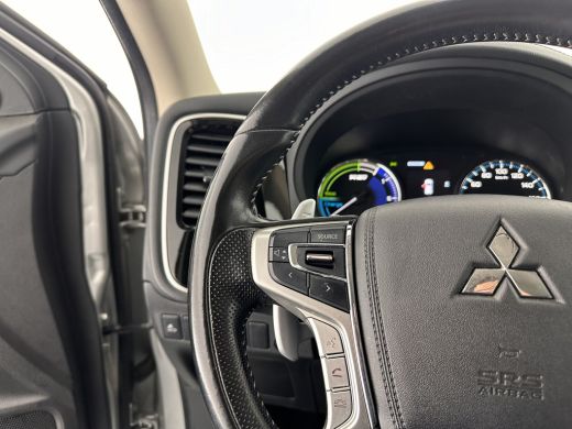 Mitsubishi Outlander 2.4 PHEV Intense AWD (INCL-BTW) *FULL-LED | LEATHER-MICROFIBRE | COMFORT-SEATS | CARPLAY | CAMERA... ActivLease financial lease