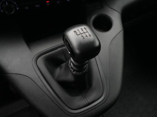 Opel Combo 1.5D 102pk L2H1 Edition Navigatie Trekhaak Cruise Airco ActivLease financial lease