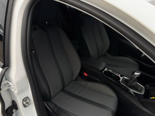 Peugeot 208 Peugeot Allure Pack | Apple Carplay/Android Auto|telefoonintegratie premium | Buitenspiegels verw... ActivLease financial lease
