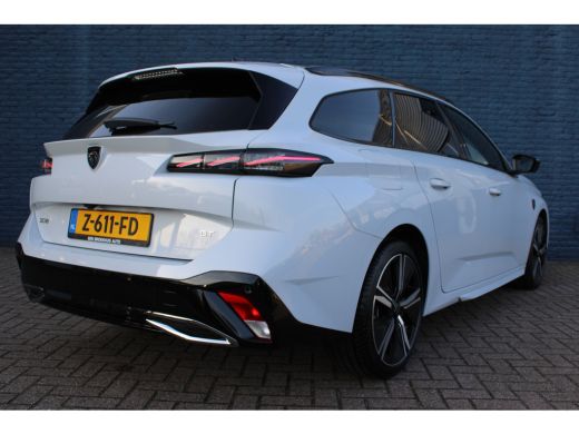 Peugeot 308 SW 1.2 PureTech GT | Achterbank in 3 delen neerklapbaar met skiluik | Achteropkomend verkeer waar... ActivLease financial lease