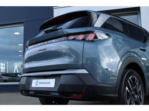 Peugeot 5008 Peugeot Allure 136-PK e-DSC6 | Panoramic navigation Pack | 360 vision & Drive Assist Pack ActivLease financial lease