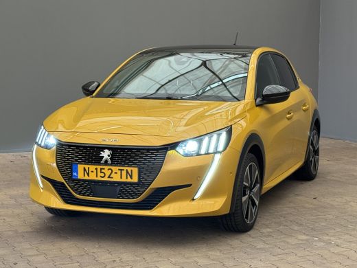 Peugeot e-208 Peugeot EV GT Pack 50 kWh | Achteruitrijcamera | Afwijkende dakkleur | Airco (automatisch) ActivLease financial lease