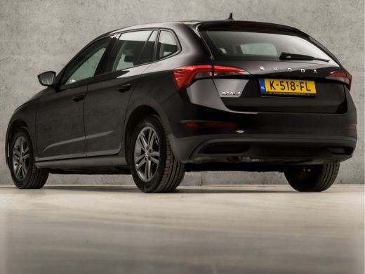 Skoda Scala 1.0 TSI Active Sport (APPLE CARPLAY, AIRCO, STOELVERWARMING, ELEK PAKKET, ARMSTEUN, SPORTSTOELEN,... ActivLease financial lease