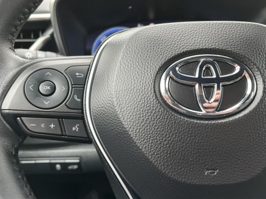 Toyota Corolla Touring Sports 1.8 Hybrid First Edition | Navigatie | Carplay | Stoelverwarming | Elektrische achterklep | ActivLease financial lease