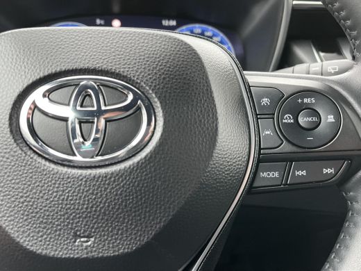 Toyota Corolla Touring Sports 1.8 Hybrid First Edition | Navigatie | Carplay | Stoelverwarming | Elektrische achterklep | ActivLease financial lease