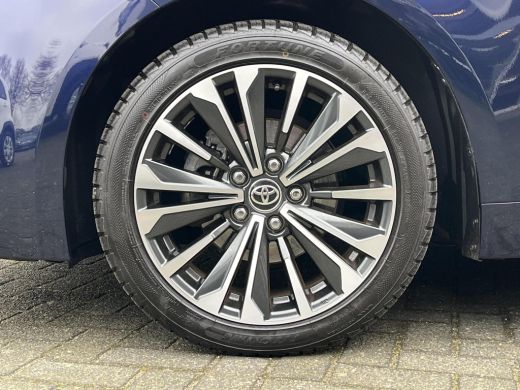 Toyota Corolla Touring Sports 1.8 Hybrid First Edition | Navigatie | Carplay | Stoelverwarming | Elektrische achterklep | ActivLease financial lease