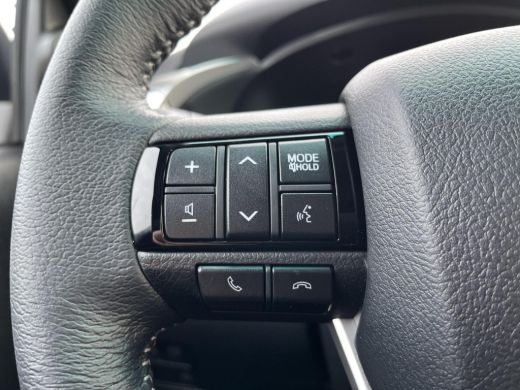Toyota Hilux 2.4 D-4D Xtra Cab Professional Premium | BPM VRIJ | Uit voorraad leverbaar! | ActivLease financial lease