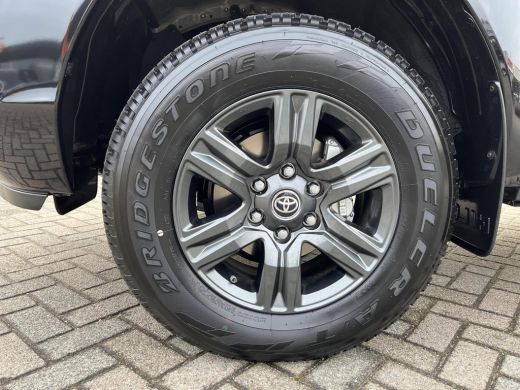 Toyota Hilux 2.4 D-4D Xtra Cab Professional Premium | BPM VRIJ | Uit voorraad leverbaar! | ActivLease financial lease
