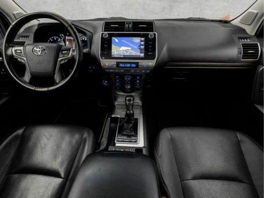 Toyota Land Cruiser 2.8 D-4D-F Executive Full Options Automaat (SCHUIFDAK, 1e EIGENAAR, DEALER ONDERHOUDEN, STANDKACH... ActivLease financial lease