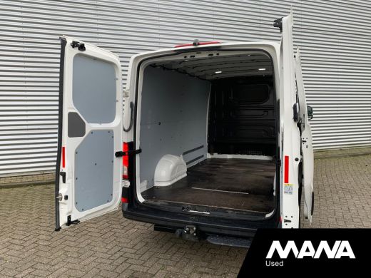 Volkswagen Crafter 35 2.0 3.180 177pk TDI L3H2 Highline LED LMV Airco ACC Sensoren Camera CarPlay Ergo-Stoel Trekhaa... ActivLease financial lease