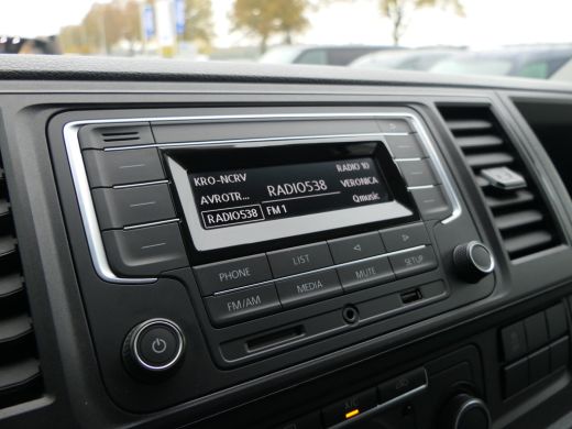 Volkswagen Transporter 2.0 TDI L1H1 Trendline | Trekhaak | Cruise Control | Achterklep | Zij-Schuifdeur | Trekhaak | Cru... ActivLease financial lease