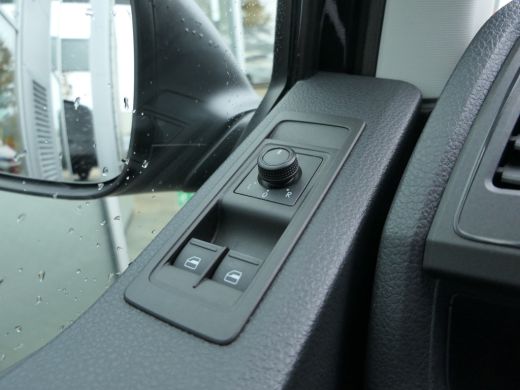 Volkswagen Transporter 2.0 TDI L1H1 Trendline | Trekhaak | Cruise Control | Achterklep | Zij-Schuifdeur | Trekhaak | Cru... ActivLease financial lease