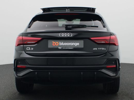 Audi Q3 Sportback 45 TFSI e S Edition 245PK S-Tronic Pano-Schuifdak, Achteruitrijcamera, Adaptieve Cruise Controle,... ActivLease financial lease