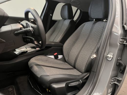 Peugeot 208 Automaat Hybrid 100 e-DCS6 Allure | Apple Carplay/Android Auto|telefoonintegratie premium | Cruis... ActivLease financial lease