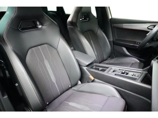 Seat Leon Sportstourer 1.4 e-Hybrid 204PK DSG-6 Black Edition | 19 INCH | FULL LED ActivLease financial lease