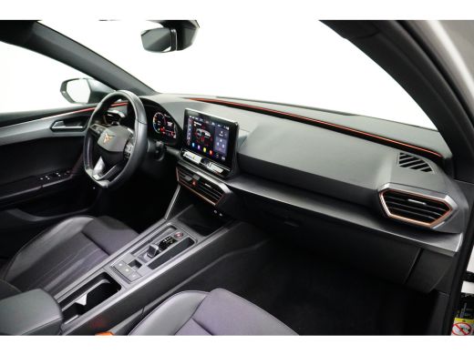 Seat Leon Sportstourer 1.4 e-Hybrid 204PK DSG-6 Black Edition | 19 INCH | FULL LED ActivLease financial lease
