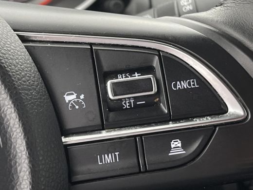 Suzuki Swift 1.2 Style Smart Hybrid Climate Control | Adaptieve Cruise Control | Stoelverwarming | Navigatiesy... ActivLease financial lease
