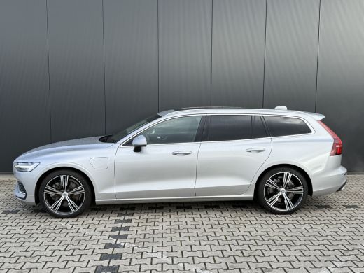 Volvo  V60 Volvo T6 Recharge AWD Inscription | Achteruitrijcamera | Apple Carplay/Android Auto|telefooninteg... ActivLease financial lease