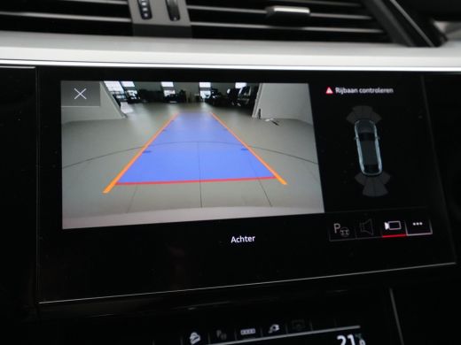 Audi e-tron Sportback 50 quattro Business edition 71 kWh Navigatie Camera Stoelverwarming Audi Sound 92 ActivLease financial lease
