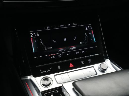 Audi e-tron Sportback 50 quattro Business edition 71 kWh Navigatie Camera Stoelverwarming Audi Sound 92 ActivLease financial lease