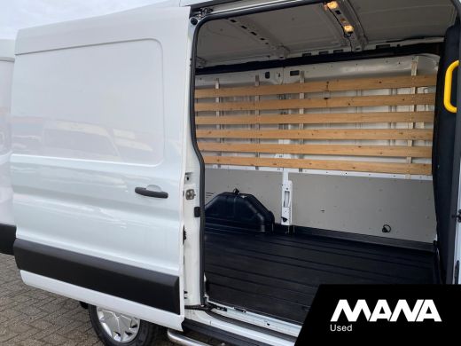 Ford Transit 2.0TDCI L2H2 Airco Sidebars Navi Sensoren Multifunctioneel stuurwiel Bluetooth ActivLease financial lease
