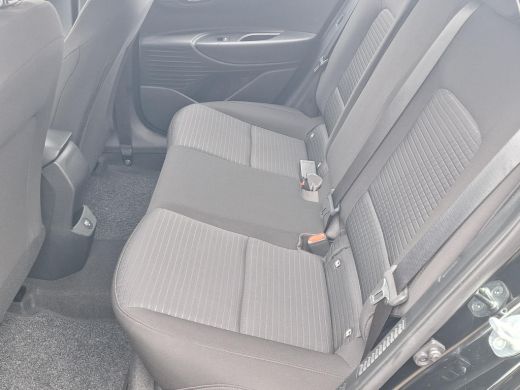 Hyundai i20 1.0 T-GDI Comfort | € 367,= Privélease ! | Kop-er-af-Voordeel! | Garantie t/m 04.2029! | Rijklaar... ActivLease financial lease