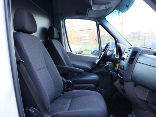 Mercedes Sprinter 311 CDI EURO 6 KOELWAGEN FRIGO + ZONNEPANEEL DAK | L2H2 | AIRCO ActivLease financial lease