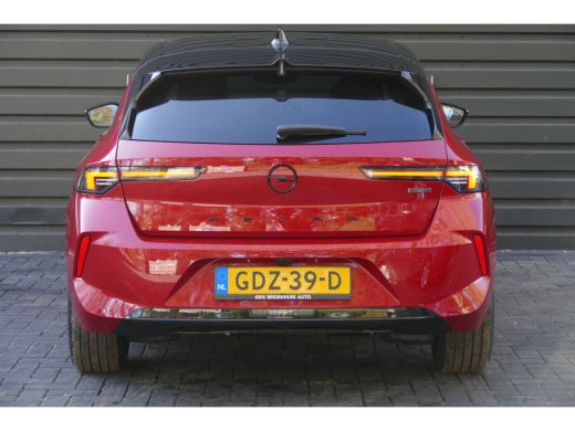 Opel Astra Opel1.6 HYBRID 180PK GS LEVEL 4 AUTOMAAT / NAVI / CLIMA / PDC / CAMERA V+A / 17" LMV / PANO.DAK /... ActivLease financial lease