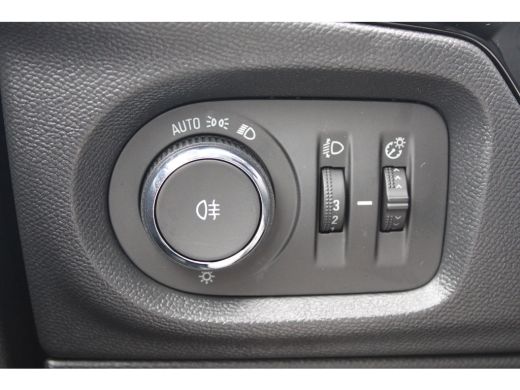 Opel Corsa 1.2 Edition CAMERA | LMV zwart | PDC | ActivLease financial lease