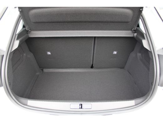 Opel Corsa 1.2 Edition CAMERA | LMV zwart | PDC | ActivLease financial lease
