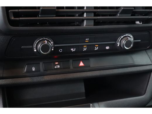 Opel Vivaro 2.0 Diesel 180 S&S L2 | Bumpers in carrosseriekleur | Full-LED koplampen | Geïsoleerde comfort sc... ActivLease financial lease