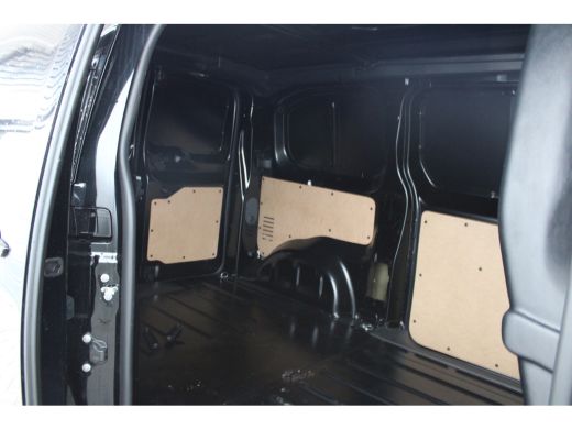 Opel Vivaro 2.0 Diesel 180 S&S L2 | Bumpers in carrosseriekleur | Full-LED koplampen | Metaalkleur ActivLease financial lease