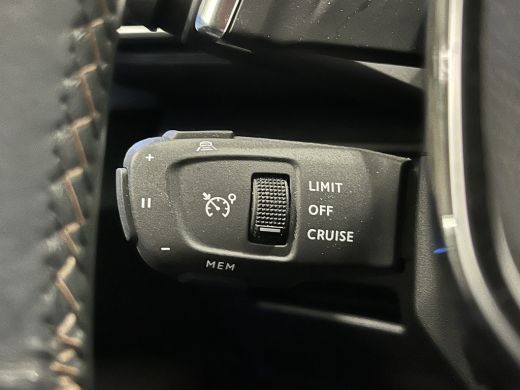 Peugeot 3008 1.6 HYbrid 225 GT Pack Business | Achteruitrijcamera | Anti doorSlip Regeling | Apple Carplay/And... ActivLease financial lease
