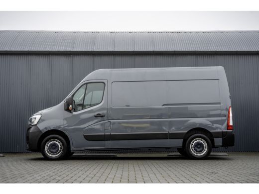 Renault Master 2.3 dCi L2H2 | Euro 6 | 136 PK | Cruise | Airco | Navigatie | LED ActivLease financial lease