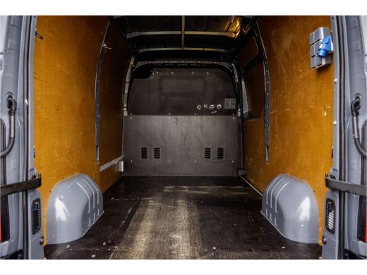 Renault Master 2.3 dCi L2H2 | Euro 6 | 136 PK | Cruise | Airco | Navigatie | LED ActivLease financial lease