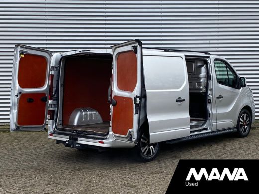 Renault Trafic 2.0 dCi 145PK T29 L2H1 LED LM velgen 2X schuif Sidesteps Trekhaak Sensoren Navi Car-Play Bluetooth ActivLease financial lease