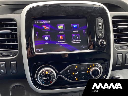 Renault Trafic 2.0 dCi 145PK T29 L2H1 LED LM velgen 2X schuif Sidesteps Trekhaak Sensoren Navi Car-Play Bluetooth ActivLease financial lease