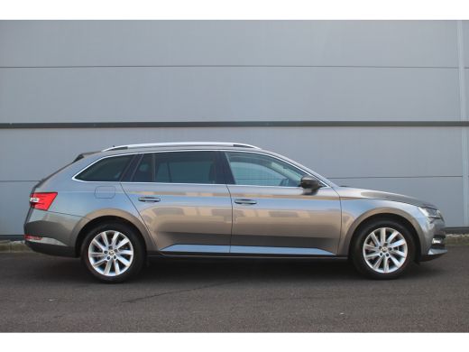 Skoda Superb Combi 1.5 TSI ACT Business Edition Plus | Memory St. | ACC | Camera | Trekhaak | LED | PDC V&A | ... ActivLease financial lease