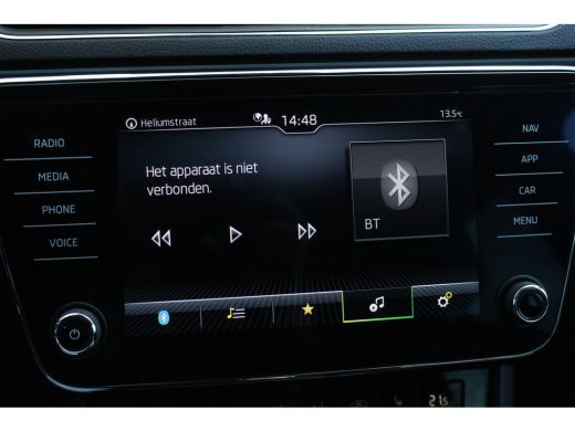 Skoda Superb Combi 1.5 TSI ACT Business Edition Plus | Memory St. | ACC | Camera | Trekhaak | LED | PDC V&A | ... ActivLease financial lease